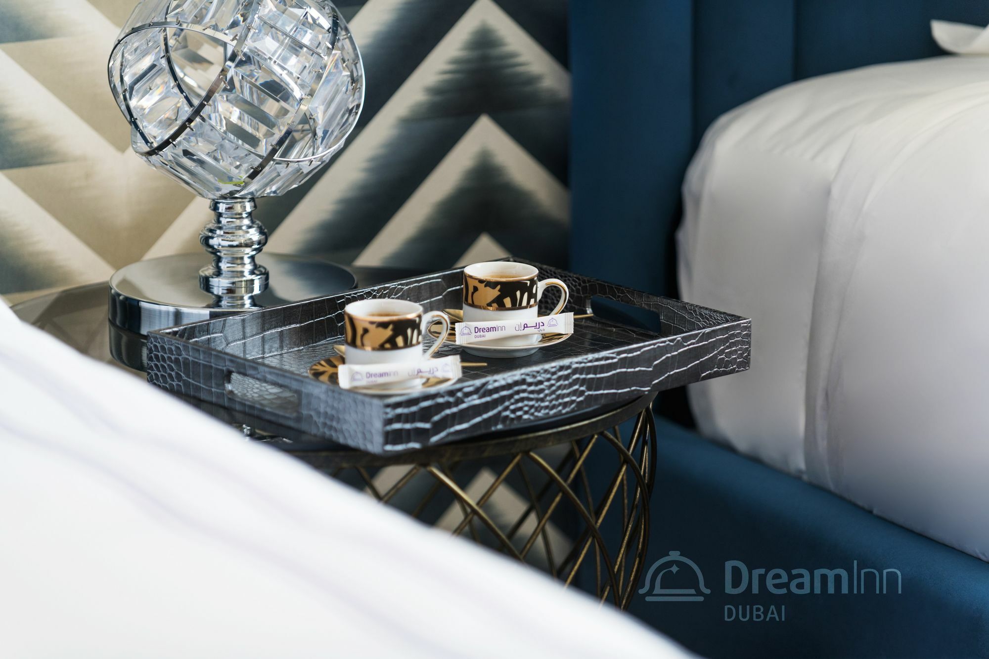 bahay-panuluyan Dream -burj 2*