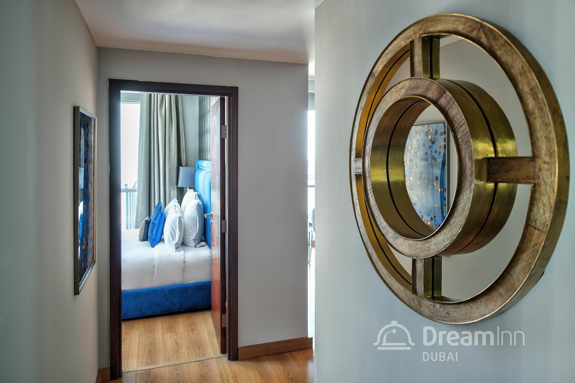 bahay-panuluyan Dream -burj 2*