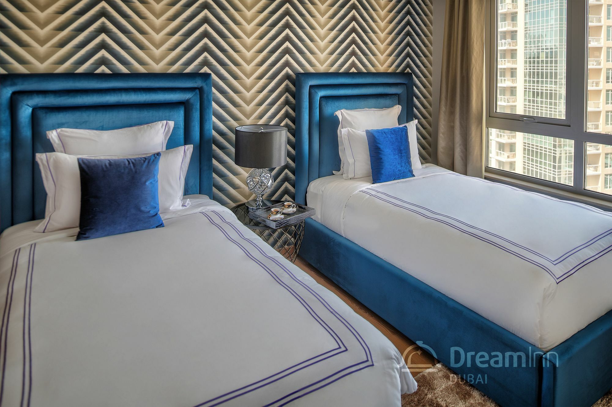 bahay-panuluyan Dream -burj 2*